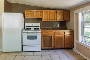 9 Carrie St, Sparta, MI 49345 - Photo 6