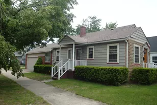 842 Garfield Ave NW, Grand Rapids, MI 49504 - Photo 2