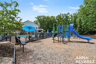 4866 Ausable River Dr SW, Wyoming, MI 49418 - Photo 36