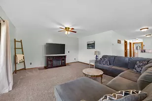 2864 Pleasant Lake Shore Dr, Cadillac, MI 49601 - Photo 16