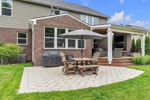8377 Lindsey Ln, Canton, MI 48187 - Photo 74