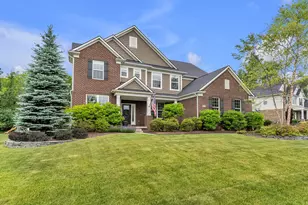 8377 Lindsey Ln, Canton, MI 48187 - Photo 2