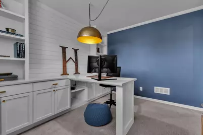 8377 Lindsey Lane, Canton, MI 48187 - Photo 12