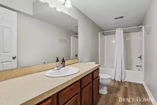 3079 Ledgestone Pl NE, Grand Rapids, MI 49525 - Photo 26