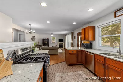 107 Elm Street, Allegan, MI 49010 - Photo 6