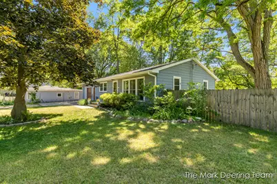 107 Elm Street, Allegan, MI 49010 - Photo 2