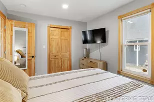 124 E 17th St, Holland, MI 49423 - Photo 20