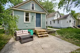 124 E 17th St, Holland, MI 49423 - Photo 36