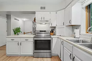 2985 W Kirby Rd, Battle Creek, MI 49017 - Photo 12