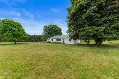 5651 W Chicago Road, Jonesville, MI 49250 - Photo 22