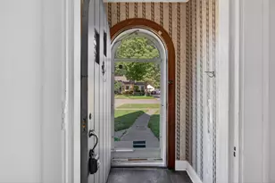 1109 S Webster St, Jackson, MI 49203 - Photo 4