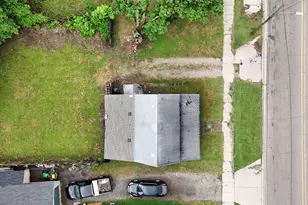 205 Pokagon St, Dowagiac, MI 49047 - Photo 16