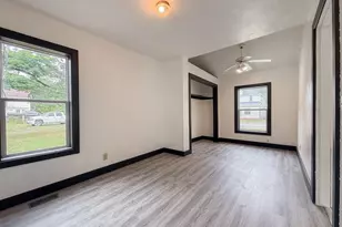 205 Pokagon St, Dowagiac, MI 49047 - Photo 10