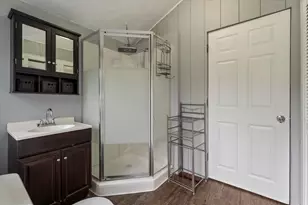 413 S 15th St, Niles, MI 49120 - Photo 6