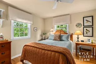 2547 Maplewood Dr SE, East Grand Rapids, MI 49506 - Photo 22