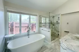 21203 River Rd, Grosse Pointe, MI 48236 - Photo 20
