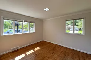 21203 River Rd, Grosse Pointe, MI 48236 - Photo 26
