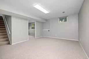 2967 Englewood Ave SE, Grand Rapids, MI 49508 - Photo 12