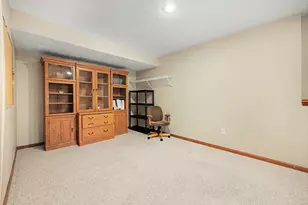 4656 Cinema Ave NE, Grand Rapids, MI 49525 - Photo 36