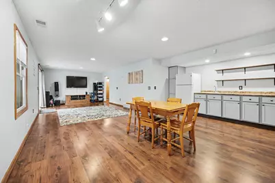 4656 Cinema Avenue NE, Grand Rapids, MI 49525 - Photo 32