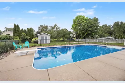 4656 Cinema Avenue NE, Grand Rapids, MI 49525 - Photo 12