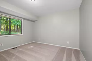 2965 Englewood Ave SE, Grand Rapids, MI 49508 - Photo 8