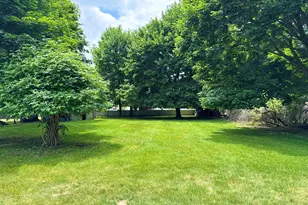 463 Wright St, Jonesville, MI 49250 - Photo 24