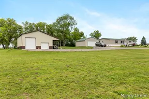 1007 Dildine Rd, Ionia, MI 48846 - Photo 2
