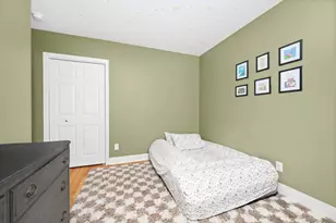 2053 7th St NW, Grand Rapids, MI 49504 - Photo 10