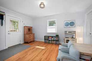 2053 7th St NW, Grand Rapids, MI 49504 - Photo 24