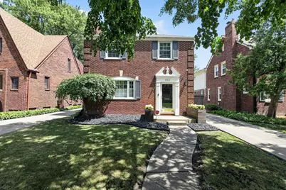 456 Manor Street, Grosse Pointe Farms, MI 48236 - Photo 1