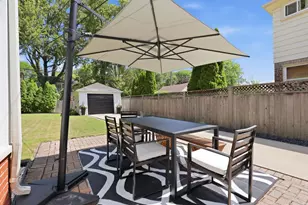 456 Manor St, Grosse Pointe Farms, MI 48236 - Photo 6