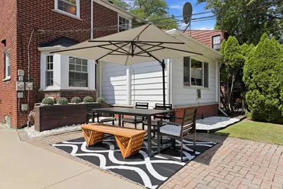 456 Manor Street, Grosse Pointe Farms, MI 48236 - Photo 4