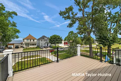 1423 Lakeshore Drive, Muskegon, MI 49441 - Photo 40