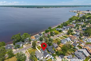 1423 Lakeshore Dr, Muskegon, MI 49441 - Photo 60