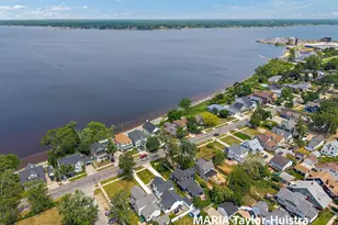 1423 Lakeshore Dr, Muskegon, MI 49441 - Photo 62