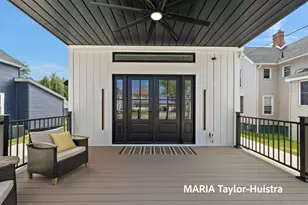 1423 Lakeshore Dr, Muskegon, MI 49441 - Photo 1