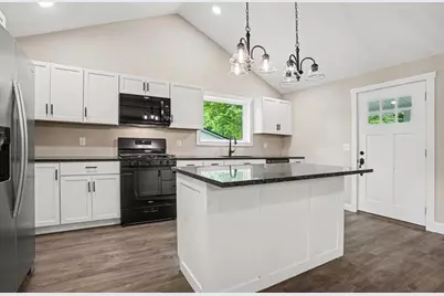 209 E High Street, Union City, MI 49094 - Photo 8