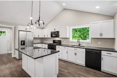 209 E High Street, Union City, MI 49094 - Photo 10