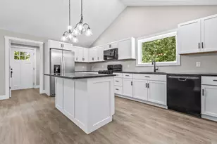 209 E High St, Union City, MI 49094 - Photo 14