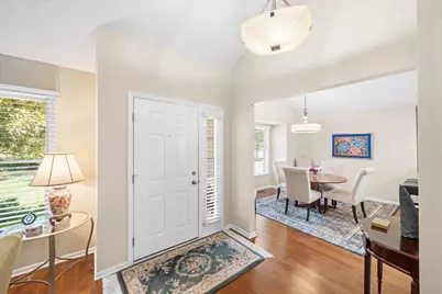 447 Sumark Way, Ann Arbor, MI 48103 - Photo 4