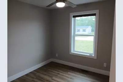 208 Taylors Court, Scottville, MI 49454 - Photo 12