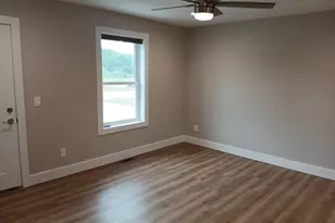 208 Taylors Ct, Scottville, MI 49454 - Photo 10