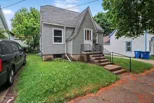 286 3rd St, Manistee, MI 49660 - Photo 24