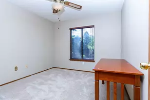 6718 Forest Park Dr, Troy, MI 48098 - Photo 28