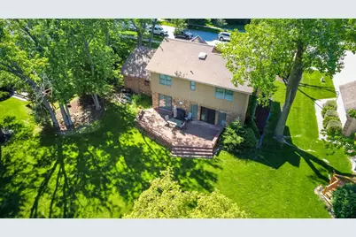 6718 Forest Park Drive, Troy, MI 48098 - Photo 4