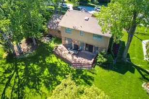 6718 Forest Park Dr, Troy, MI 48098 - Photo 4