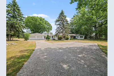 1358 N Lakeshore Drive, Ludington, MI 49431 - Photo 30