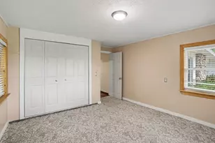 1358 N Lakeshore Dr, Ludington, MI 49431 - Photo 20