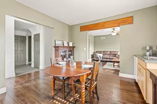 424 Huron St, South Haven, MI 49090 - Photo 32